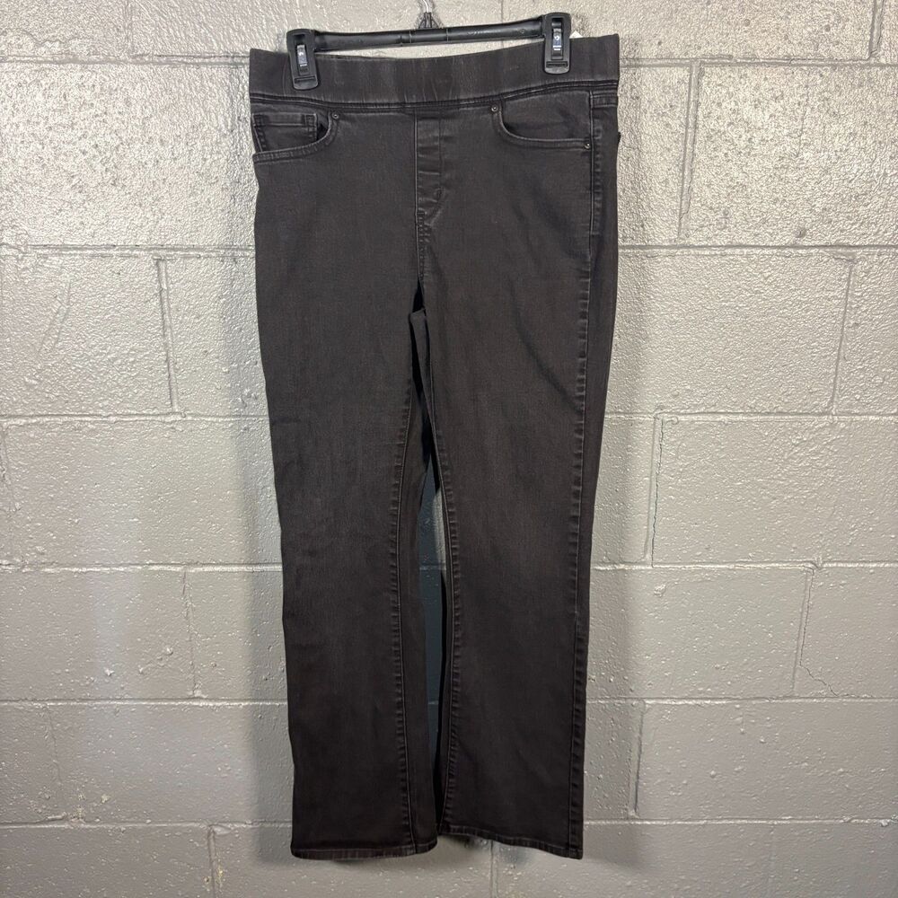 Signature Levi Strauss Womens 10M 30x30 Totally Shaping Pull On Bootcut Jeans